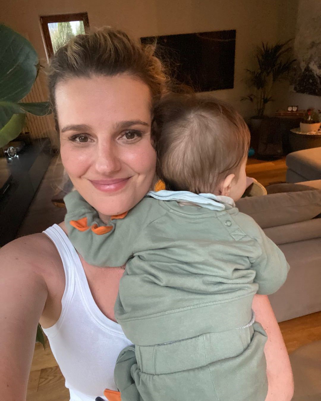 Zosia Zborowska pyta matki o kontrowersyjny sposób na ząbkowanie. Jak widać metoda przed którą ostrzegają eksperci szerzy się jak plaga