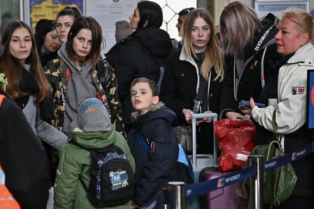 Niepokojące informacje o handlu kobietami z Ukrainy: "ktoś sobie przychodził i wybierał dziewczyny, jakby był na zakupach"