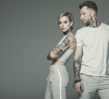 Tatuaże dla par: wzory i zdjęcia. Jaki wybrać tatuaż dla niej i dla niego?