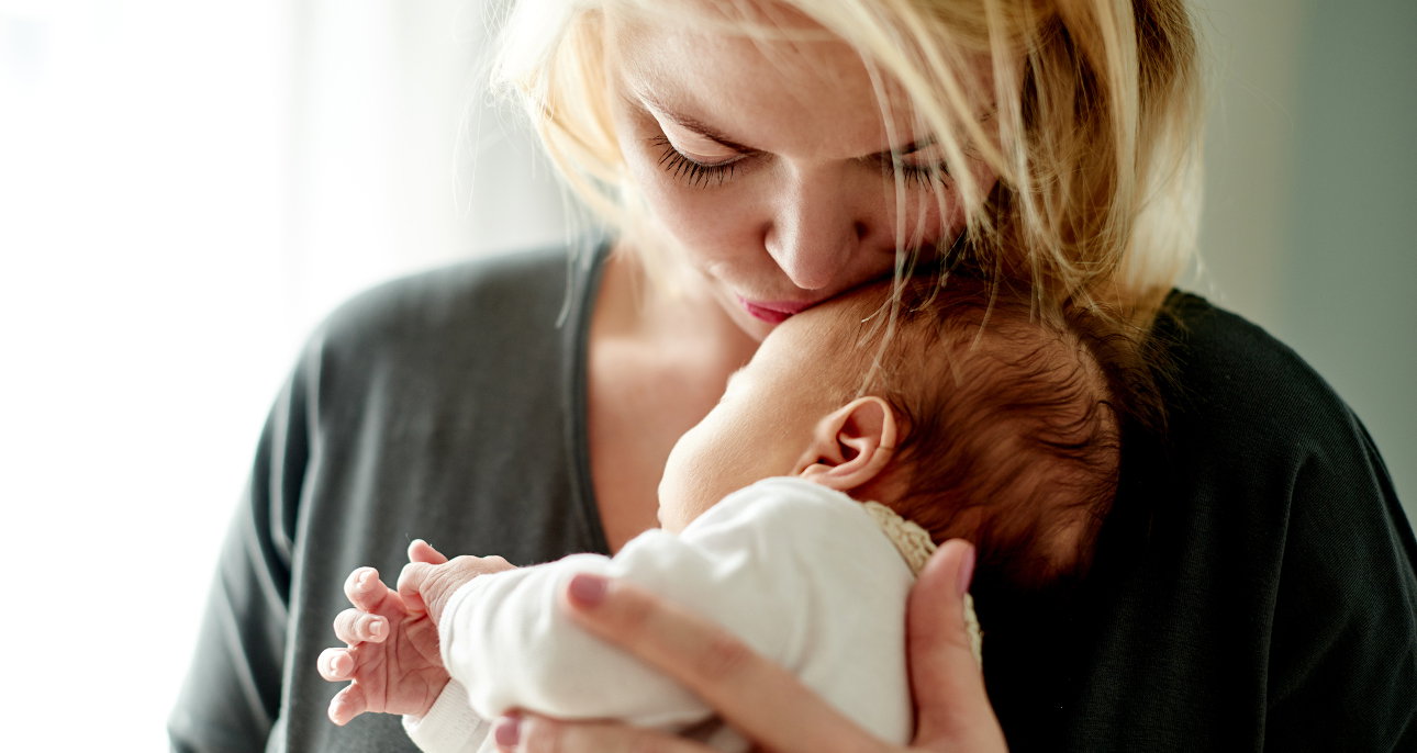 pierwsza doba z noworodkiem w domu