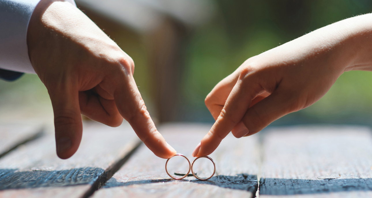 wróżby z obrączek