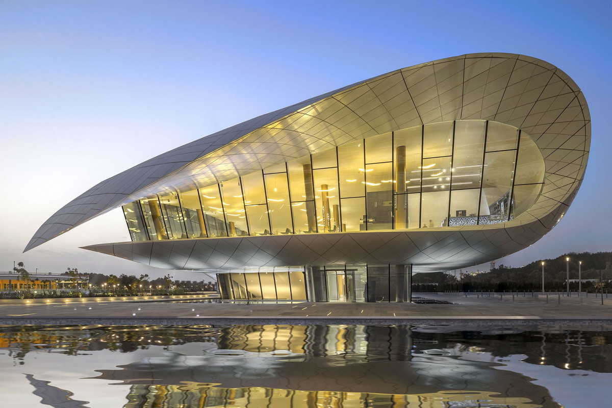 Dubaj latem - poznajcie atrakcje w sam raz na upalną pogodę