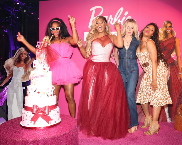 Laverne Cox prezentuje pierwszą transpłciową lalkę Barbie