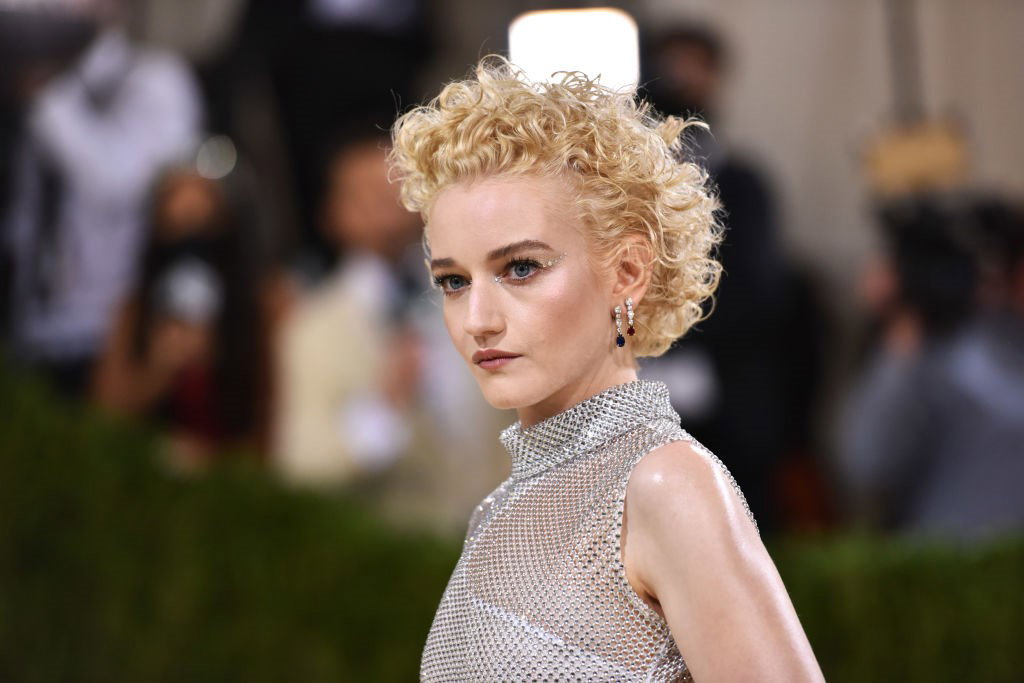 Julia Garner: kim jest aktorka?