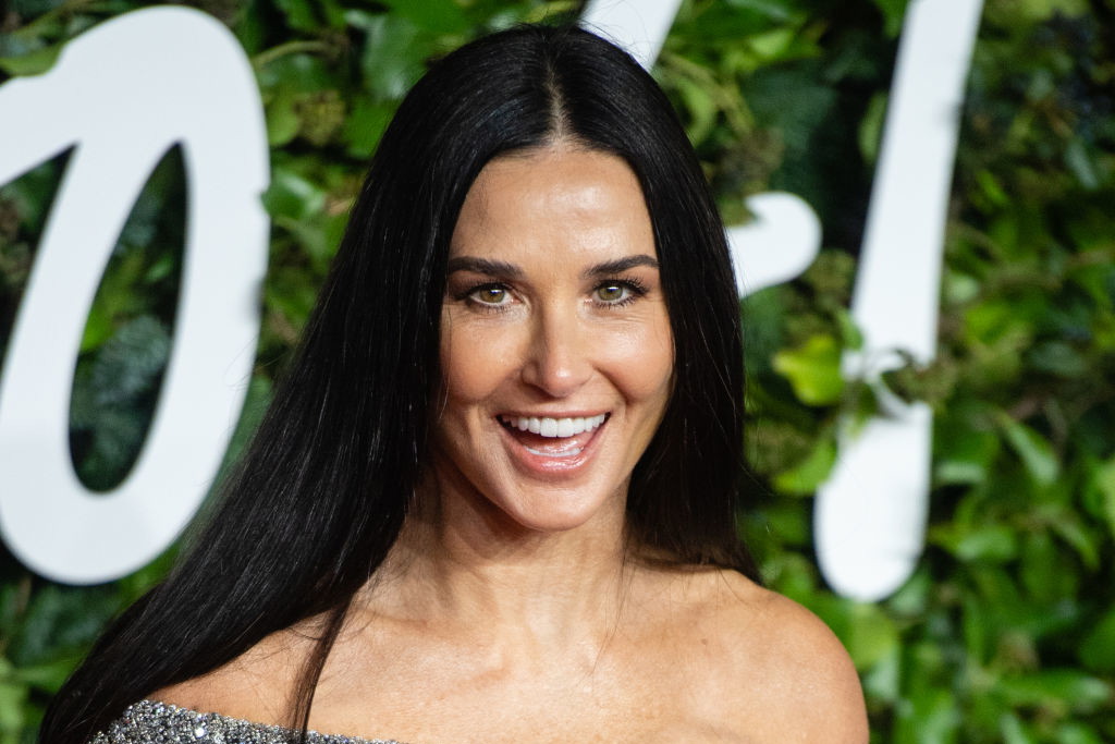 59-letnia Demi Moore pokazała zdjęcie w bikini i wygląda tak, że trudno uwierzyć w wiek gwiazdy!