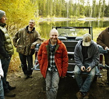 Ci faceci cenią sobie wolność. Zamiast spotkać się z tobą, umówią się z kolegami