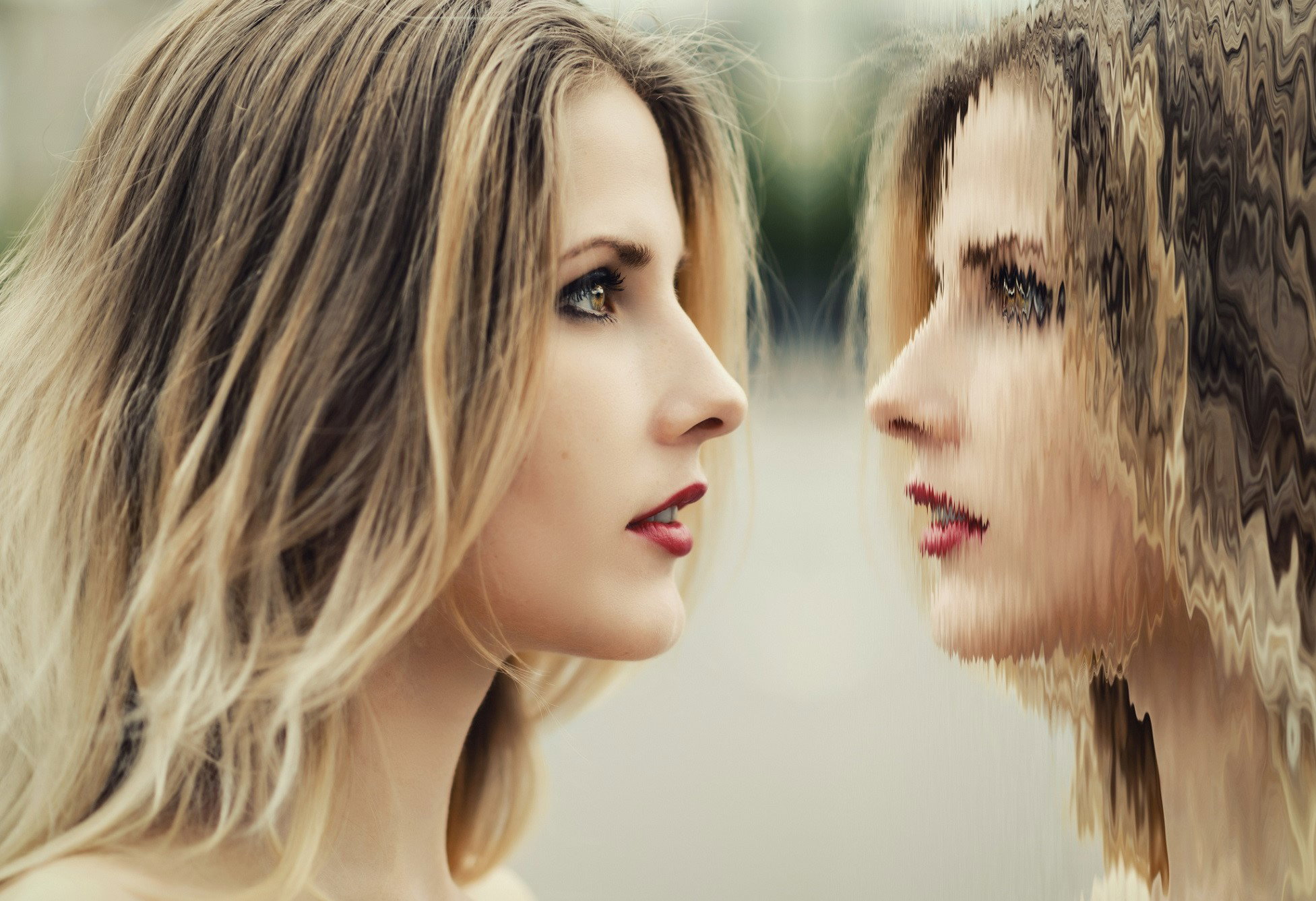 Kim byłaś w poprzednim życiu? Te 5 oznak wskazuje, że posiadasz wiedzę poprzednich wcieleń