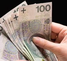 Przywołaj energię finansów, a będziesz pławić się w forsie. Wystarczą 2 składniki i patelnia