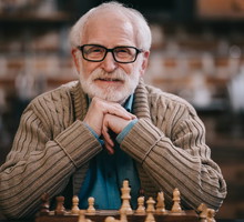 Oto imiona mężczyzn, którzy cieszą się szacunkiem. Tych 5 panów jest stawianych za wzór