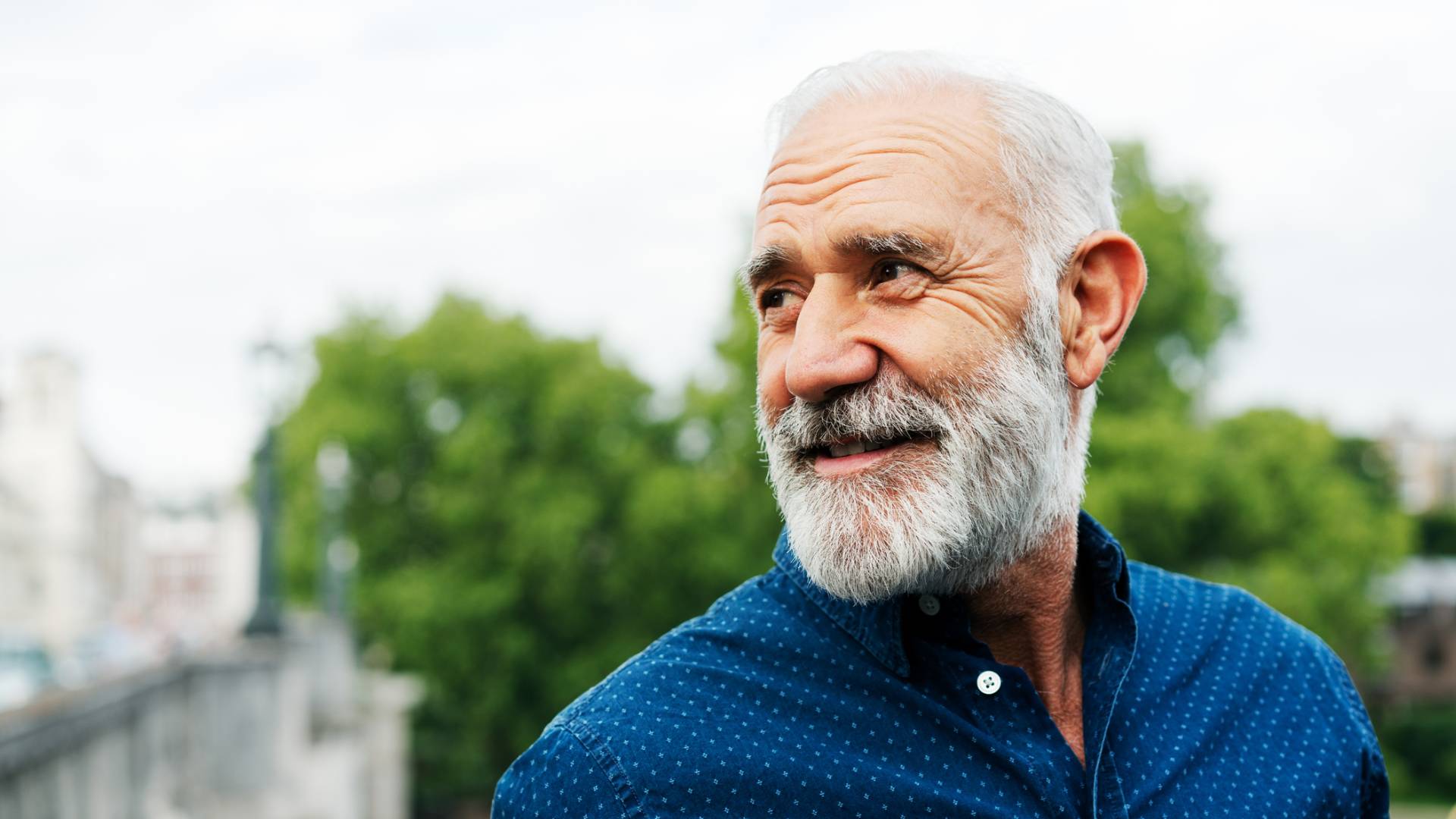 Oto imiona mężczyzn, którzy potrafią zauroczyć każdą kobietę. Tylko 5 panów ma w sobie  to „coś”