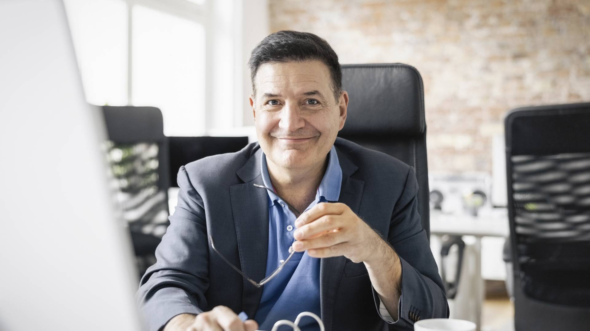 Oto imiona mężczyzn, którzy mają wielką siłę woli. Tych 5 panów zawsze dostaje to, co chce