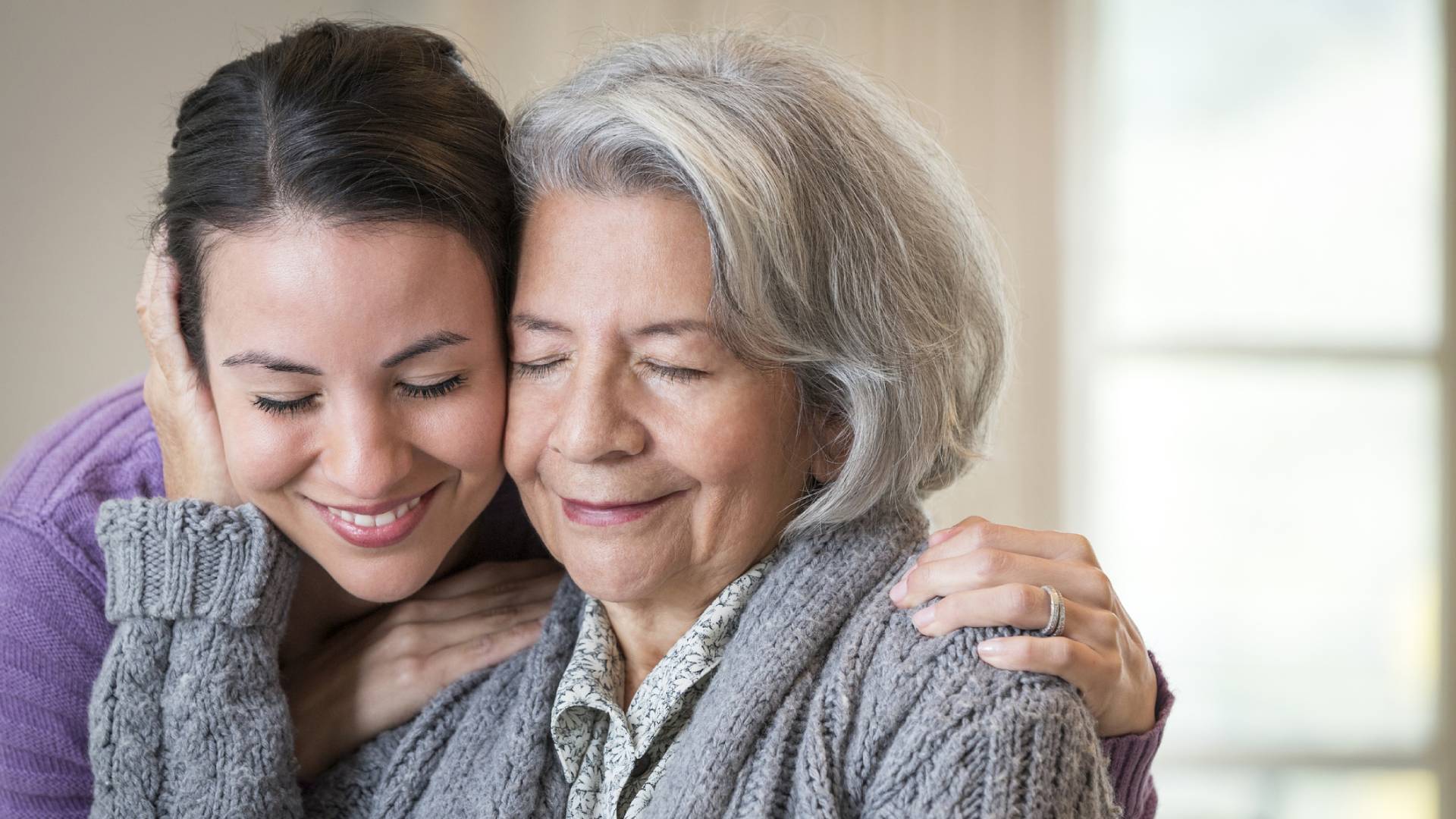 Oto imiona kobiet, które wszystkim matkują. Aż 5 pań nie pozwala innym żyć swoim życiem