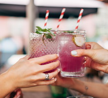 Przepisy na domowe drinki. Jak zrobić dobre i tanie drinki, nie tylko z wódką?