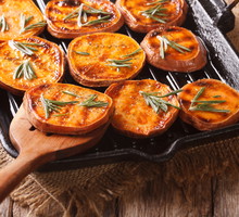 Bataty z grilla - propozycja podania