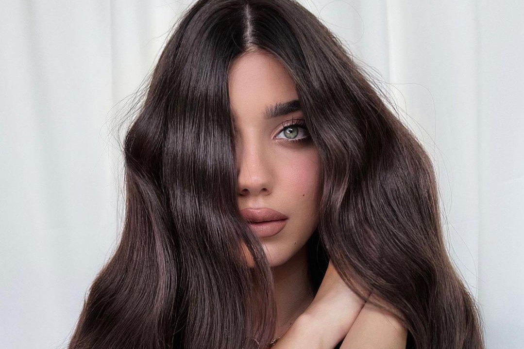 Woda ryżowa na włosy - co to jest i czy naprawdę działa?