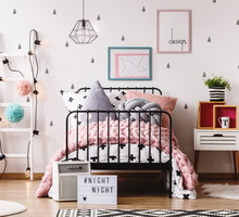 Pomysł na pokój dla dziewczynki: modne style, dodatki i kolory