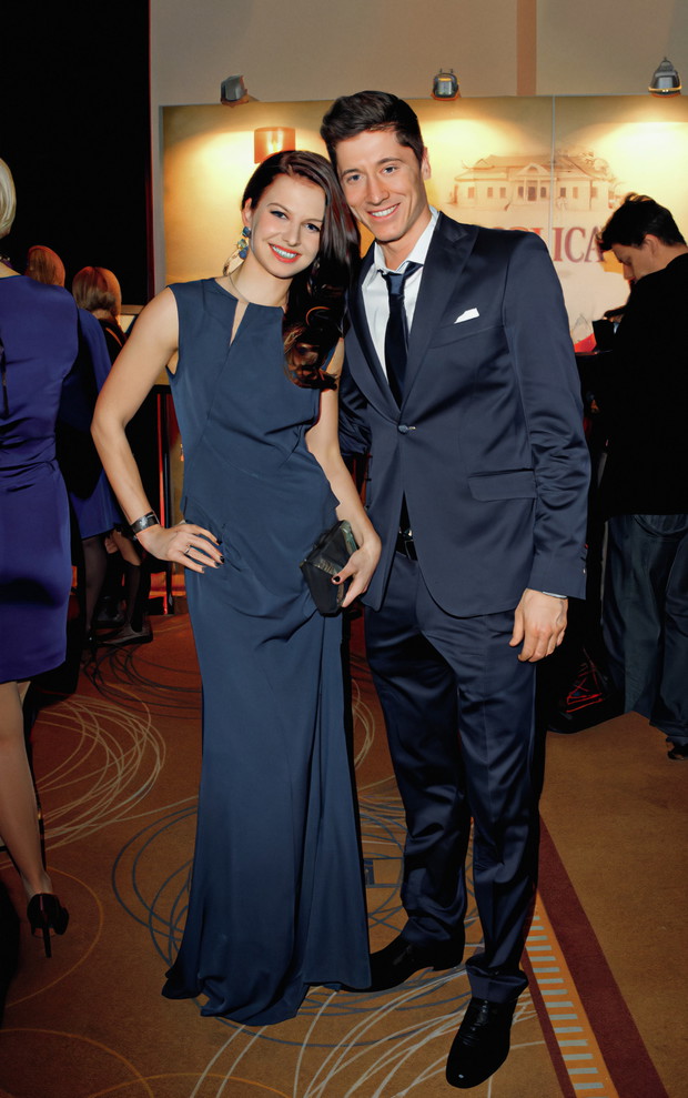 Robert Lewandowski z narzeczoną Anną Stachurską. Luty 2013 rok.
