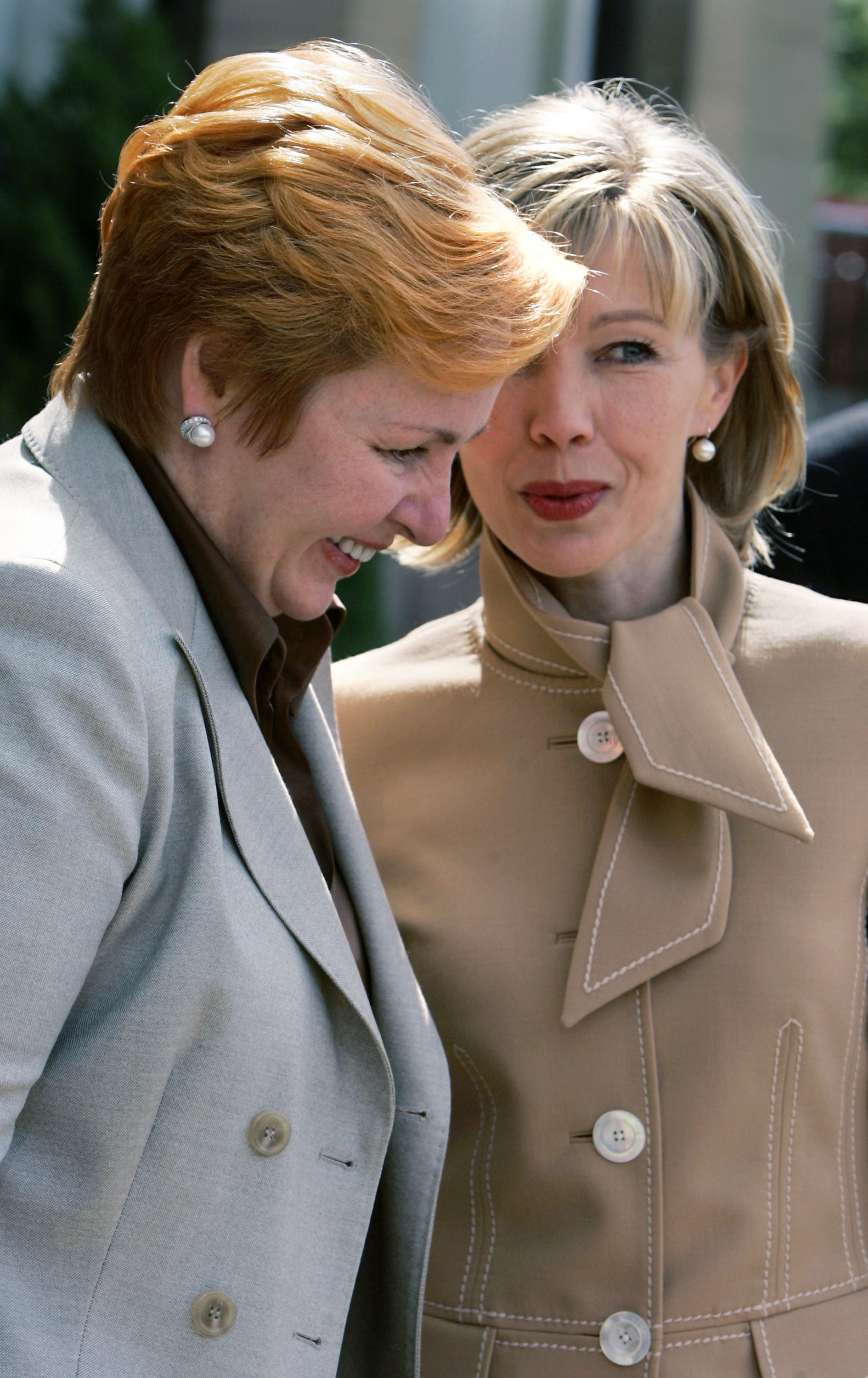 Żona Władimira Putina to chyba najbardziej strzeżona żona świata. Jaką tajemnicę skrywa Ludmiła Aleksandrowna?