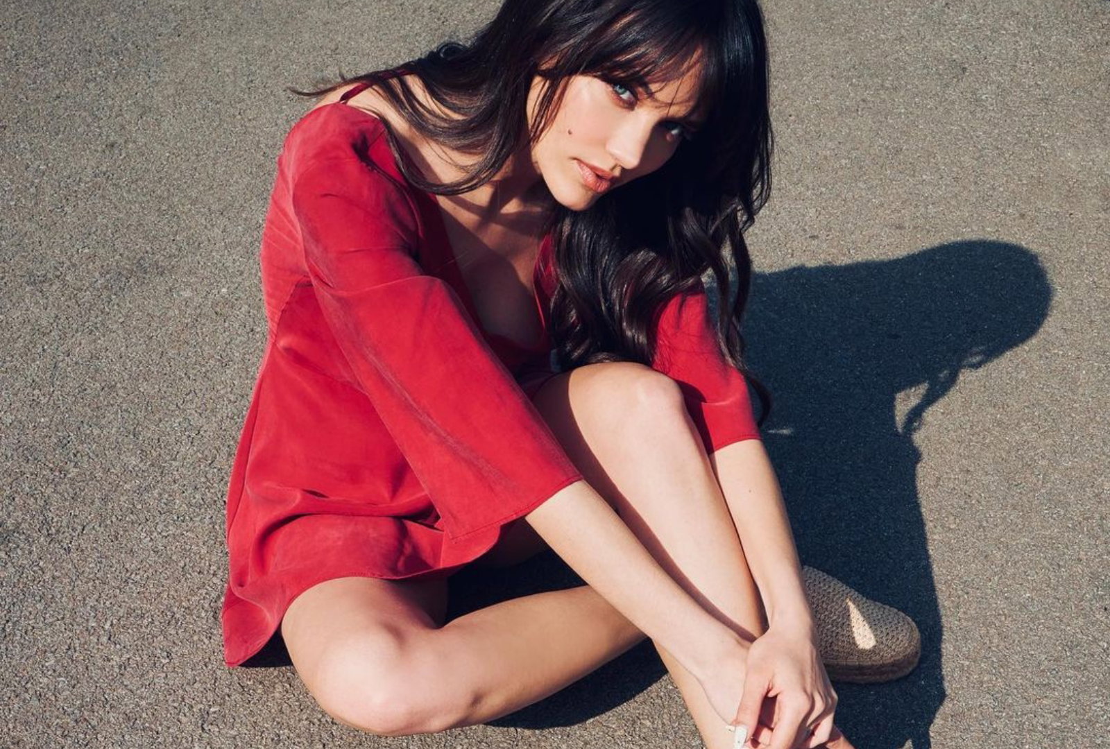 Czerwona sukienka na Walentynki 2022