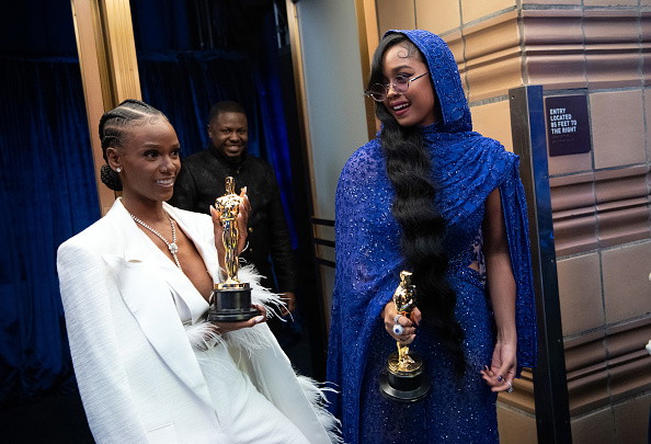 Oscary 2021: wyniki, laureaci, lista zwycięzców. Nomadland i Minari przejdą do historii?