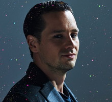 Fryderyki 2021: Krzysztof Zalewski gwiazdą wieczoru po tym, jak wykrzyknął 8-gwiazdkowe hasło i pocałował Ralpha Kamińskiego