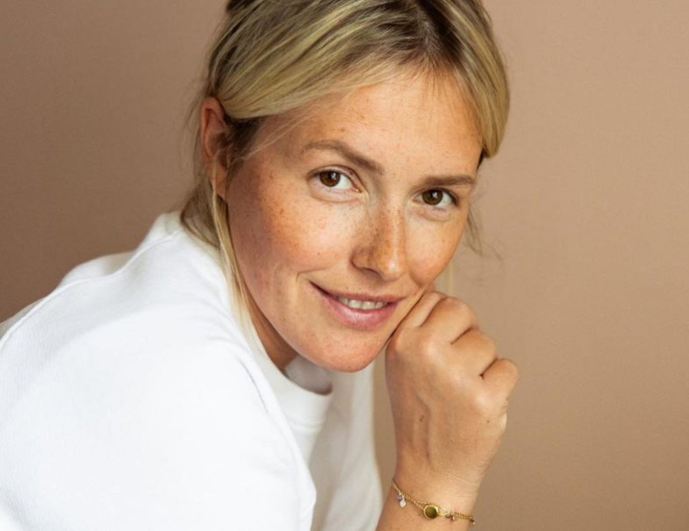 Olga Frycz - skąd naszyjnik?