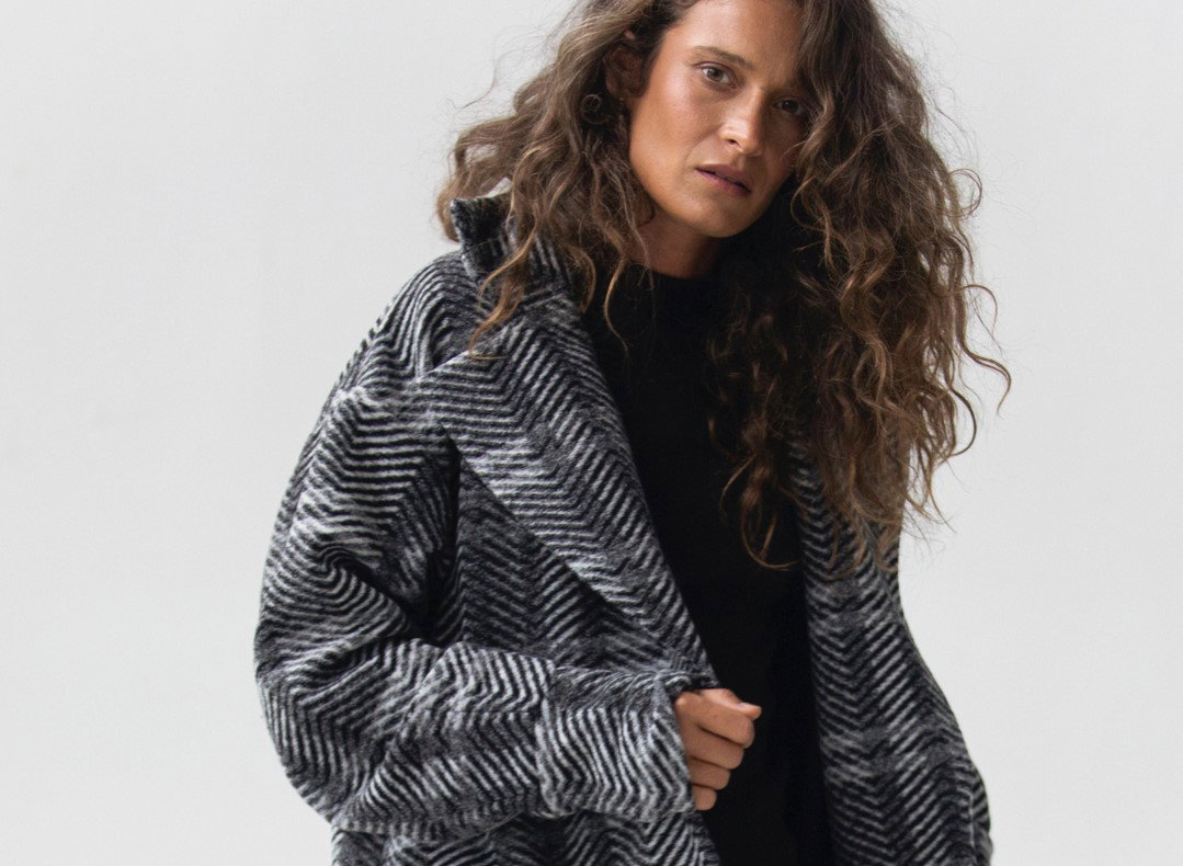 Płaszcze, w które warto zainwestować - te modele będą modne również w przyszłym sezonie!