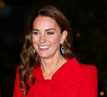 Kate Middleton w czerwonej sukience zachwyciła podczas bożonarodzeniowego koncertu