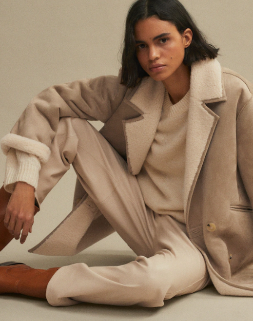 Płaszcze z wyprzedaży: Mango 269,99 zł