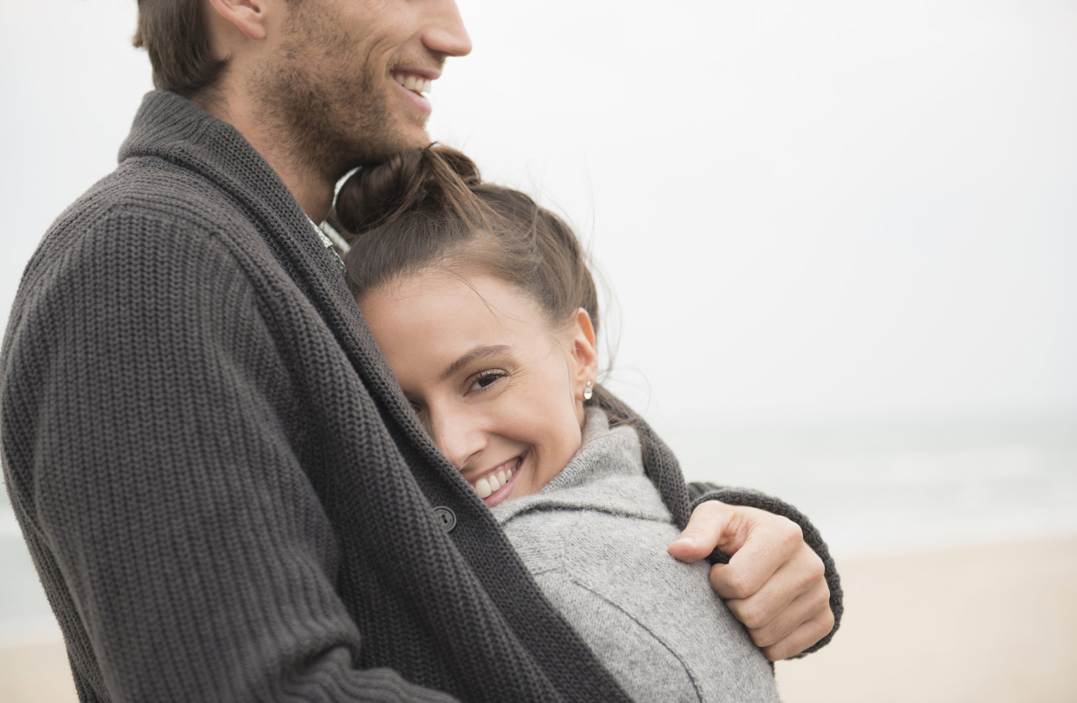 Swetry stworzone do przytulania: wełniane, hand-made, vintage we francuskim stylu. Te modele nas zachwyciły!