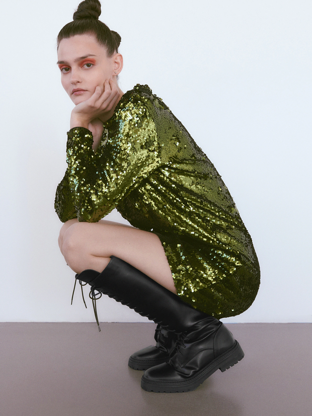 Kozaki Reserved, cena: 99,99