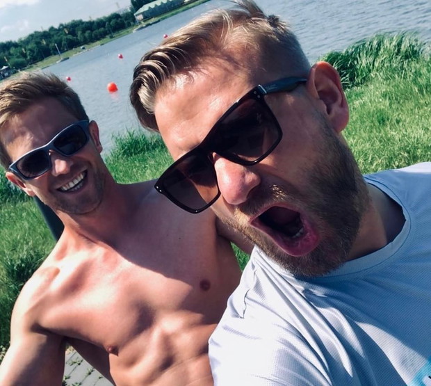 Nie żyje trener gwiazd. Bartek Jędrzejak wspomina przyjaciela: „Nawet nie mam siły płakać. Jestem pusty”