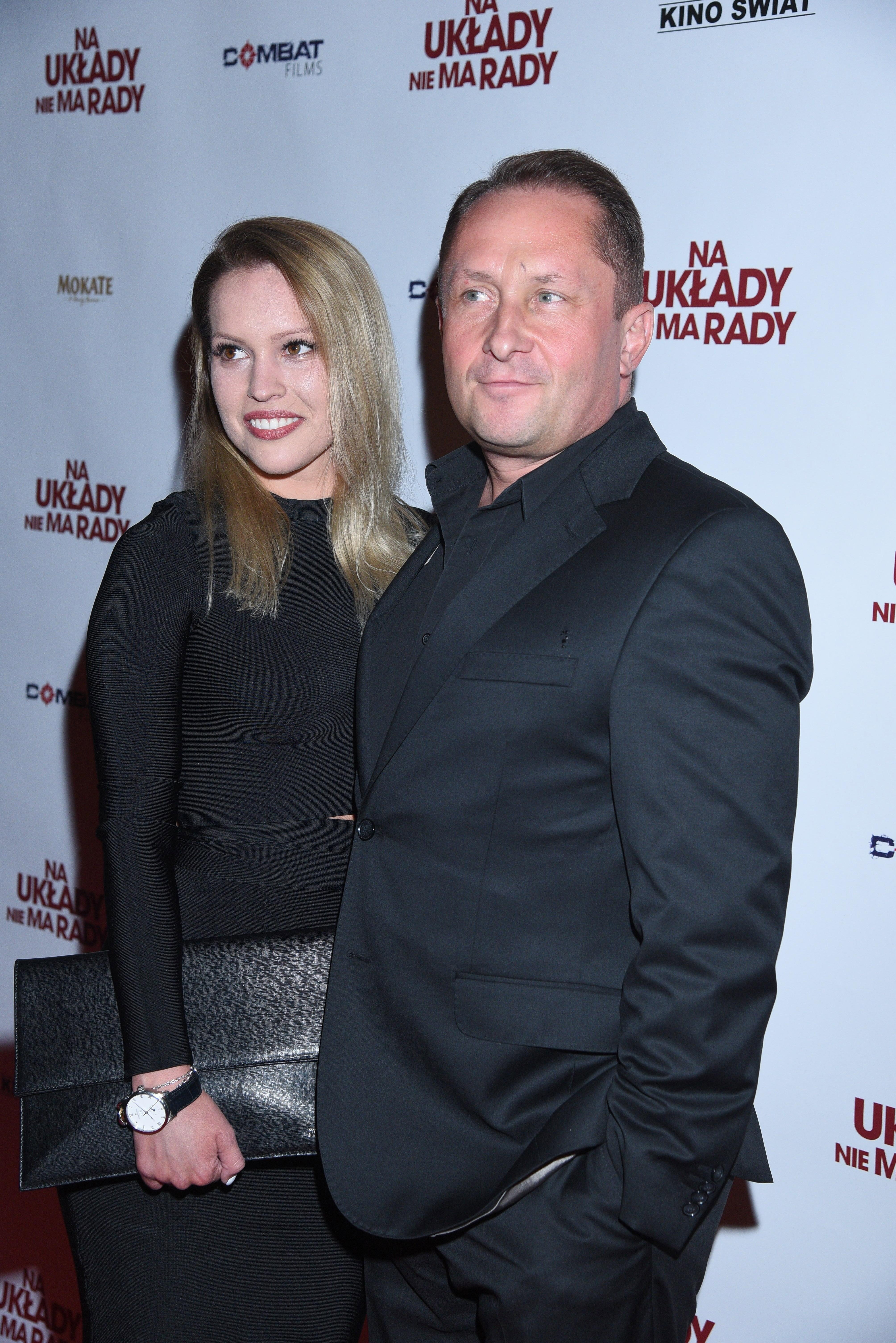 Brat Kamila Durczoka atakuje jego byłą partnerkę Julię Oleś. "Pisanie o tym jest żenujące". Kobieta nie pozostaje mu dłużna