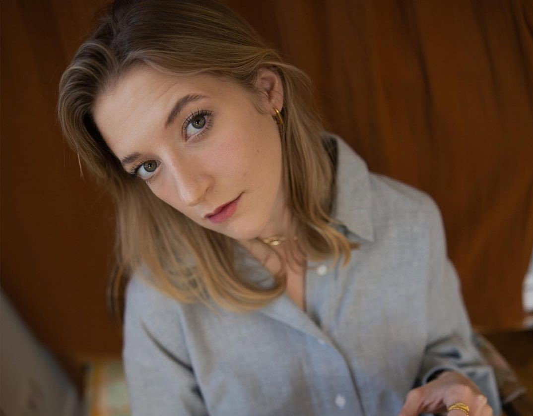 Dres czy piżama ? Nieważne! Ten modny set Lary Gessler to już hit sieci. Tak wygląda komfort!