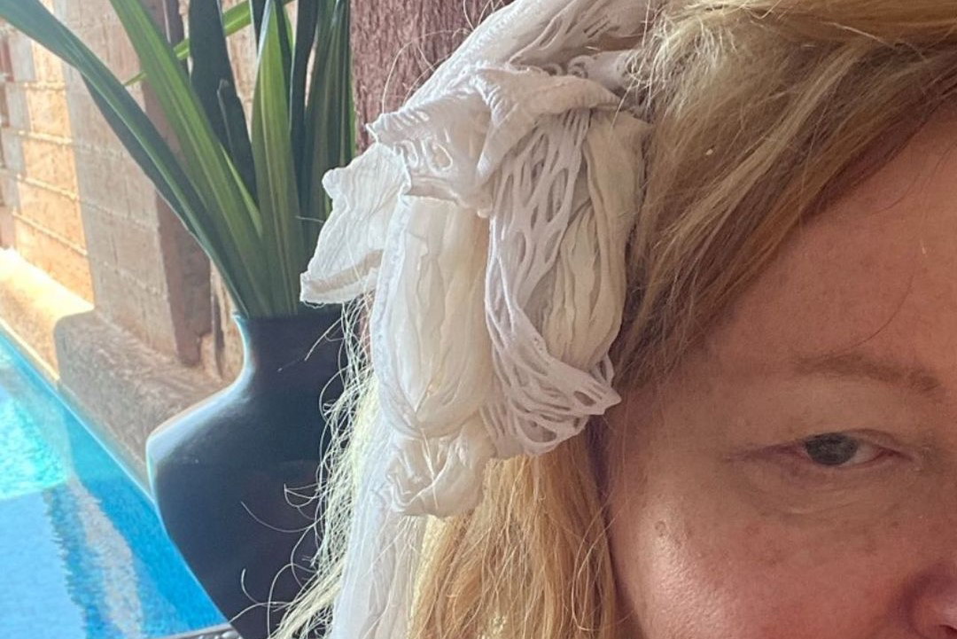 Magda Gessler pokazała zdjęcia z wakacji - zrelaksowana, bez makijażu zbiera komplementy od obserwatorówm-kierowca-mechanikiem-ma-stopien-kapitana-i-zawsze-maluje-sie-sama-200421113836