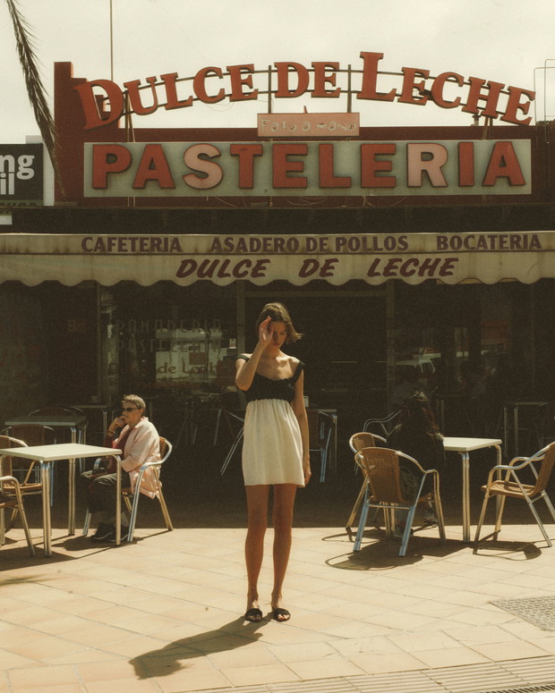 Nowa kampania Undress Code SS22 Stealing Beauty to złoto! Chcemy wszystko z tej kolekcji plus bilet w daleką podróż