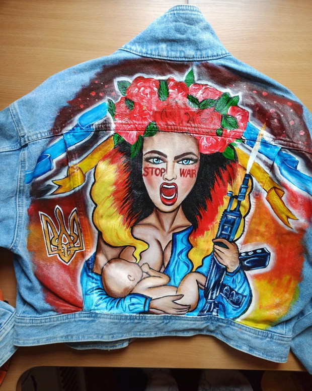 Ręcznie malowane kurtki Wiki Stepaniuk