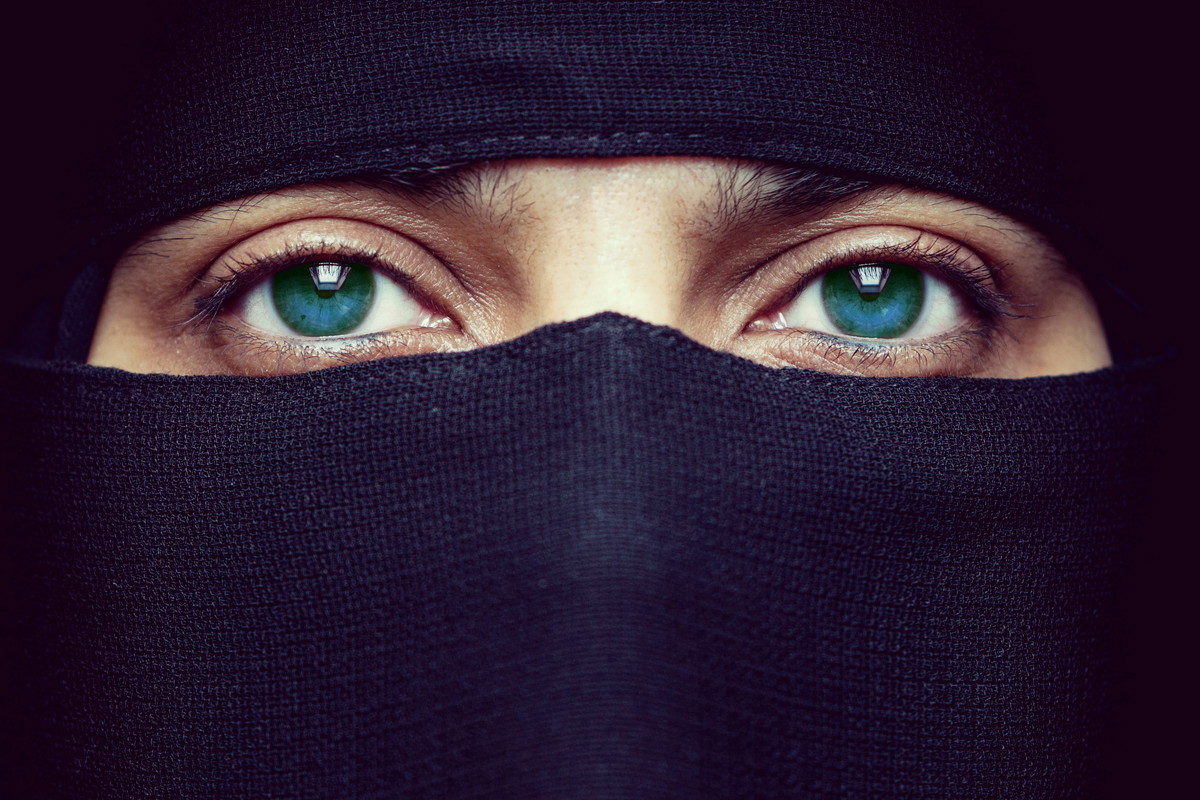 Spełnił się najgorszy scenariusz dla afgańskich kobiet. Talibowie nakazali im zakrywać całe ciało burką: „Chcemy, aby nasze siostry żyły godnie”