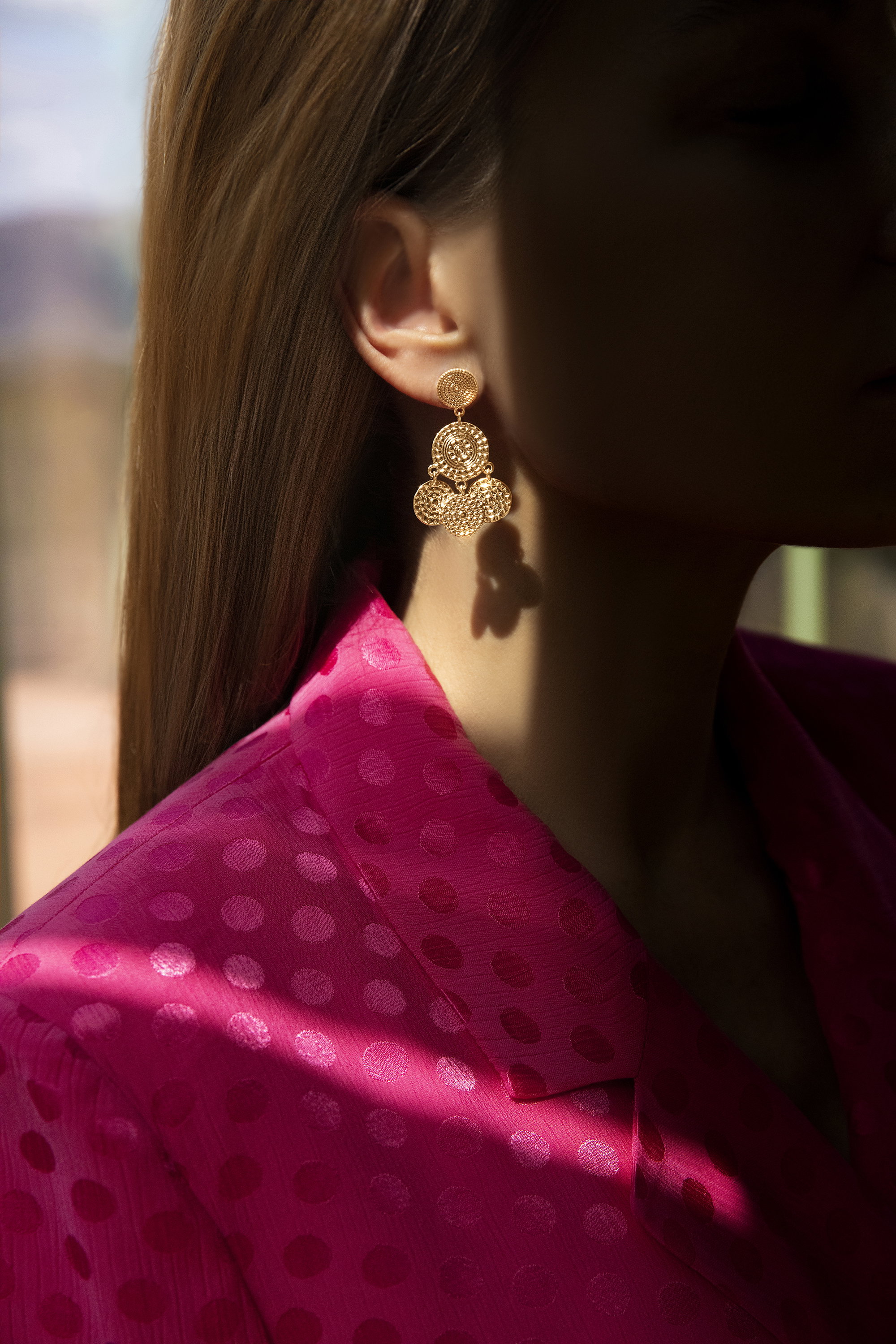 7 trików biżuteryjnych, które urozmaicą Twoją stylizację