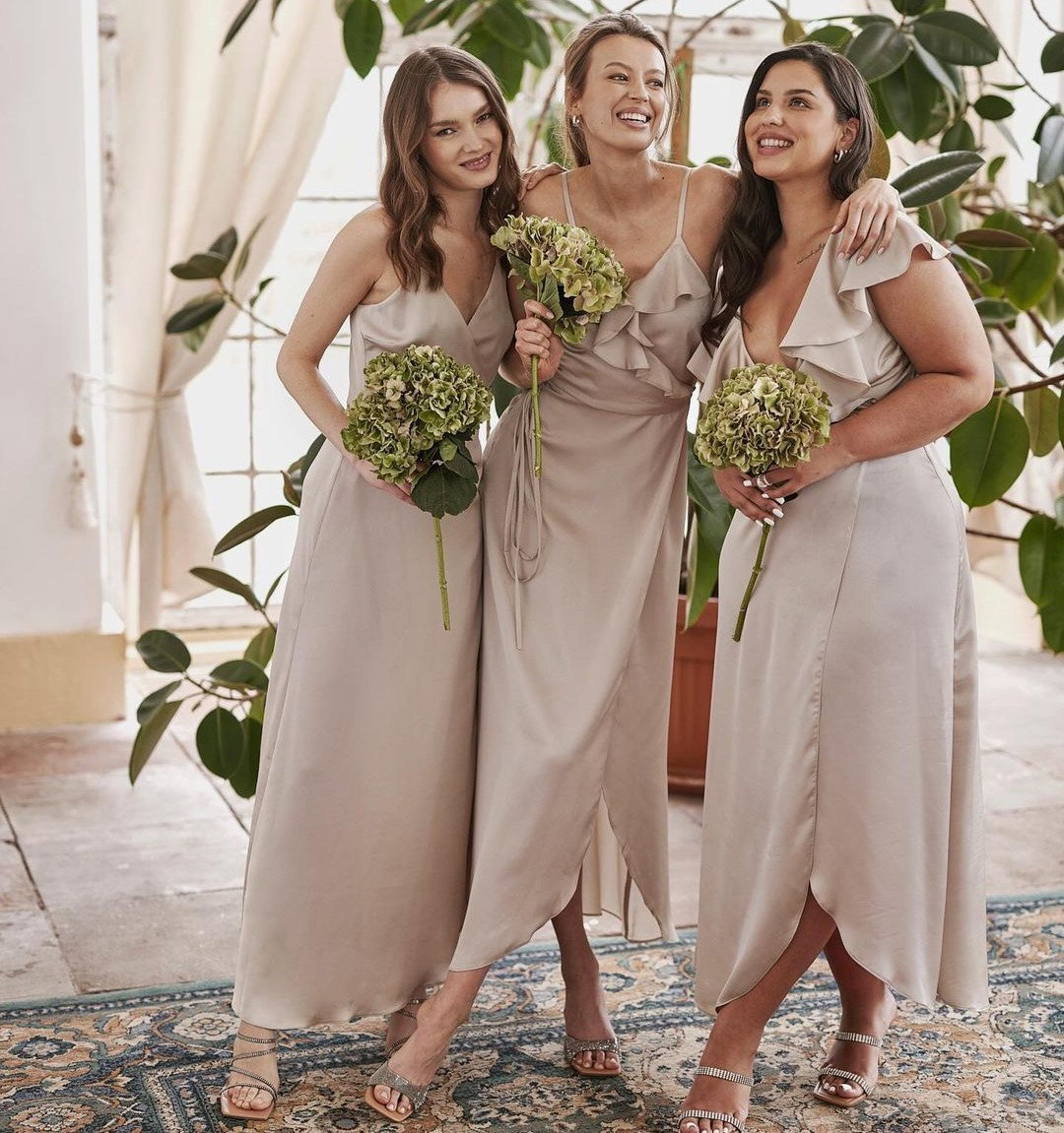 Sukienki dla druhen: przegląd sukienek na wesele. Niektóre z tych modeli założysz na wiele innych okazji!