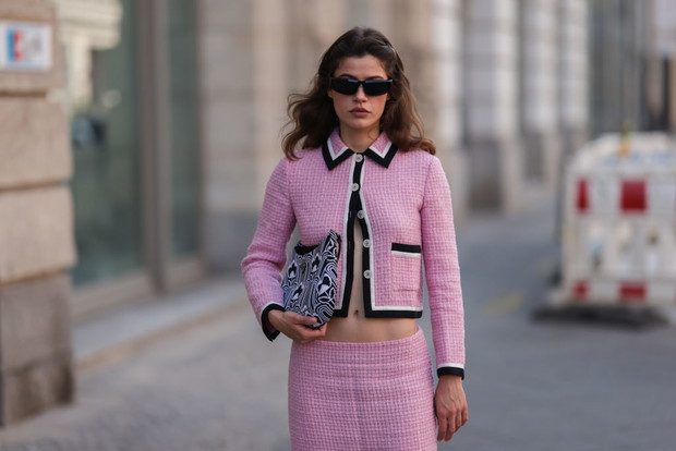 Komplety: jak nosić ten trend rodem z lat 80./90.?