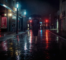 "To musiał być sen, bo jak inaczej wytłumaczyć to, co zobaczyłam tamtej nocy". Czy wampiry istnieją?