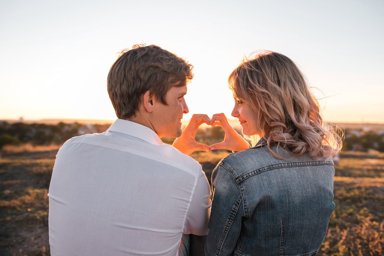 Czy Rak i Ryby pasują do siebie w łóżku i miłości? Nad ich związkiem czuwa "tajemnicza siła"