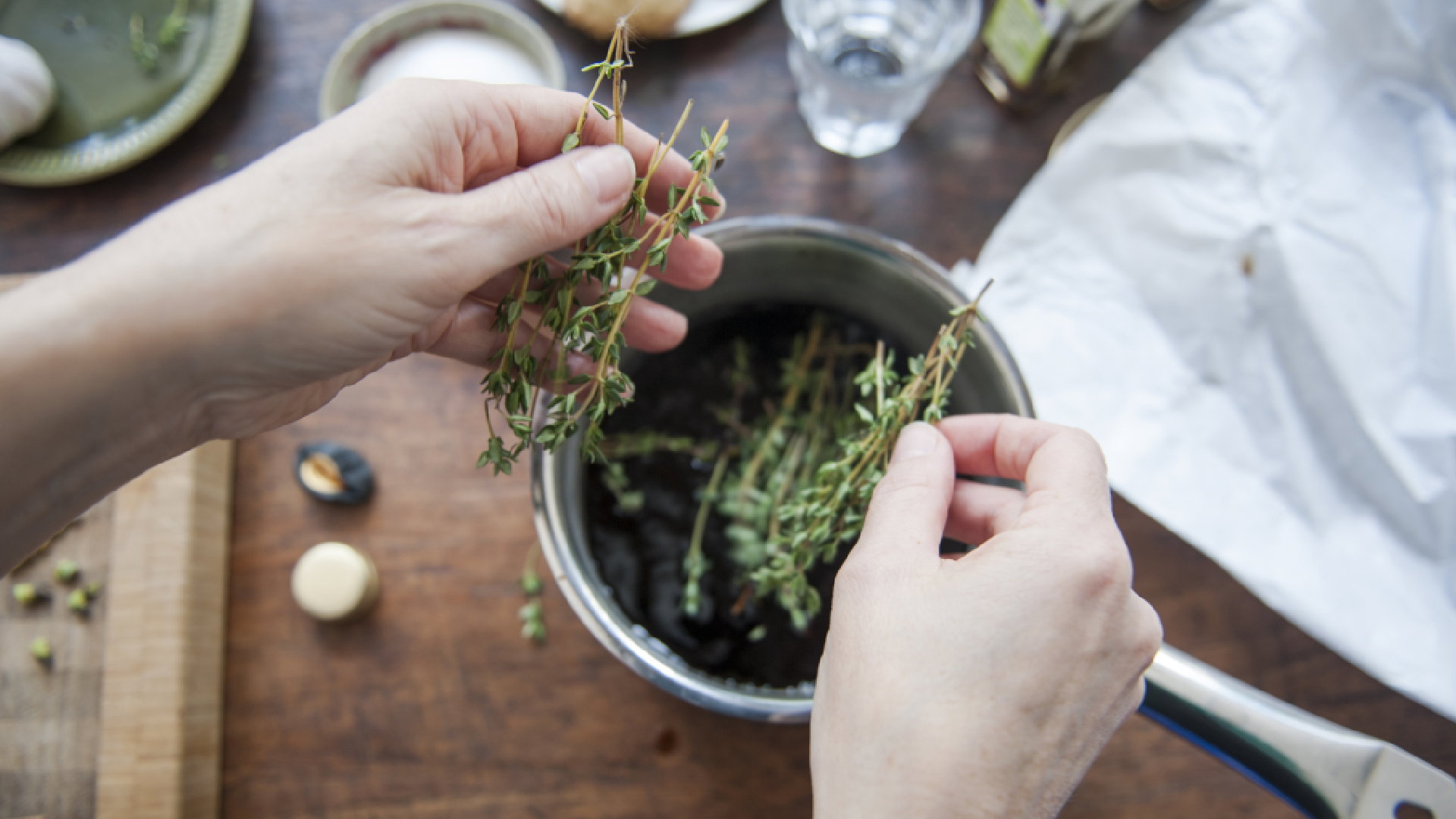 Zioła na miłość. Ta magiczna roślina sprawi, że każdy się w tobie zakocha