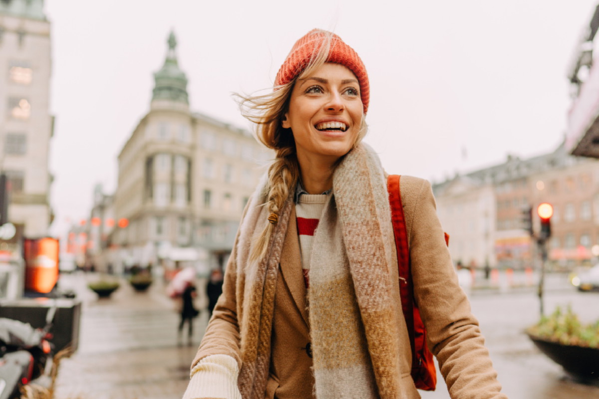 Jacy są ludzie urodzeni w październiku? Wyróżniają się 3 cechami