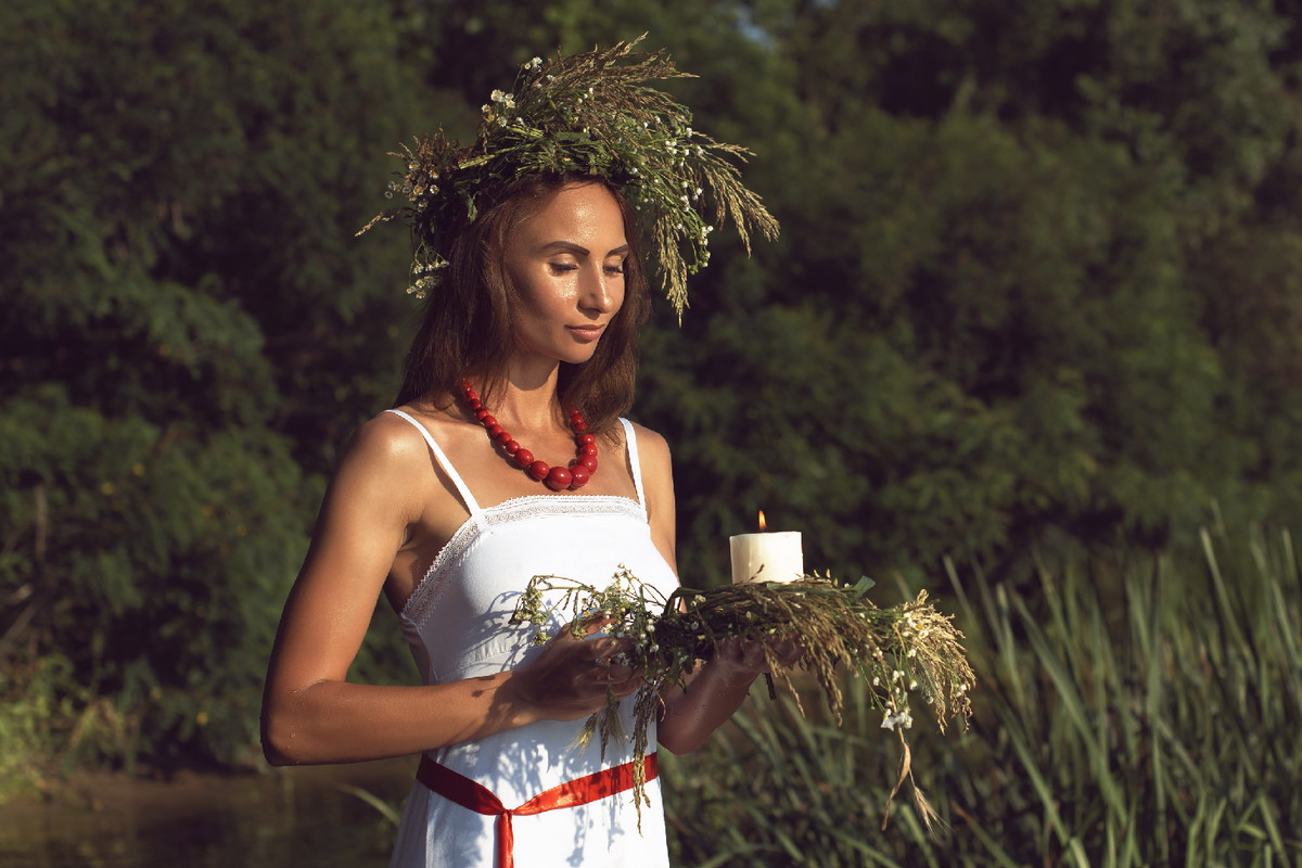 Słowiańskie rytuały rytuał świecy. Ochroń swój dom przed złymi duchami