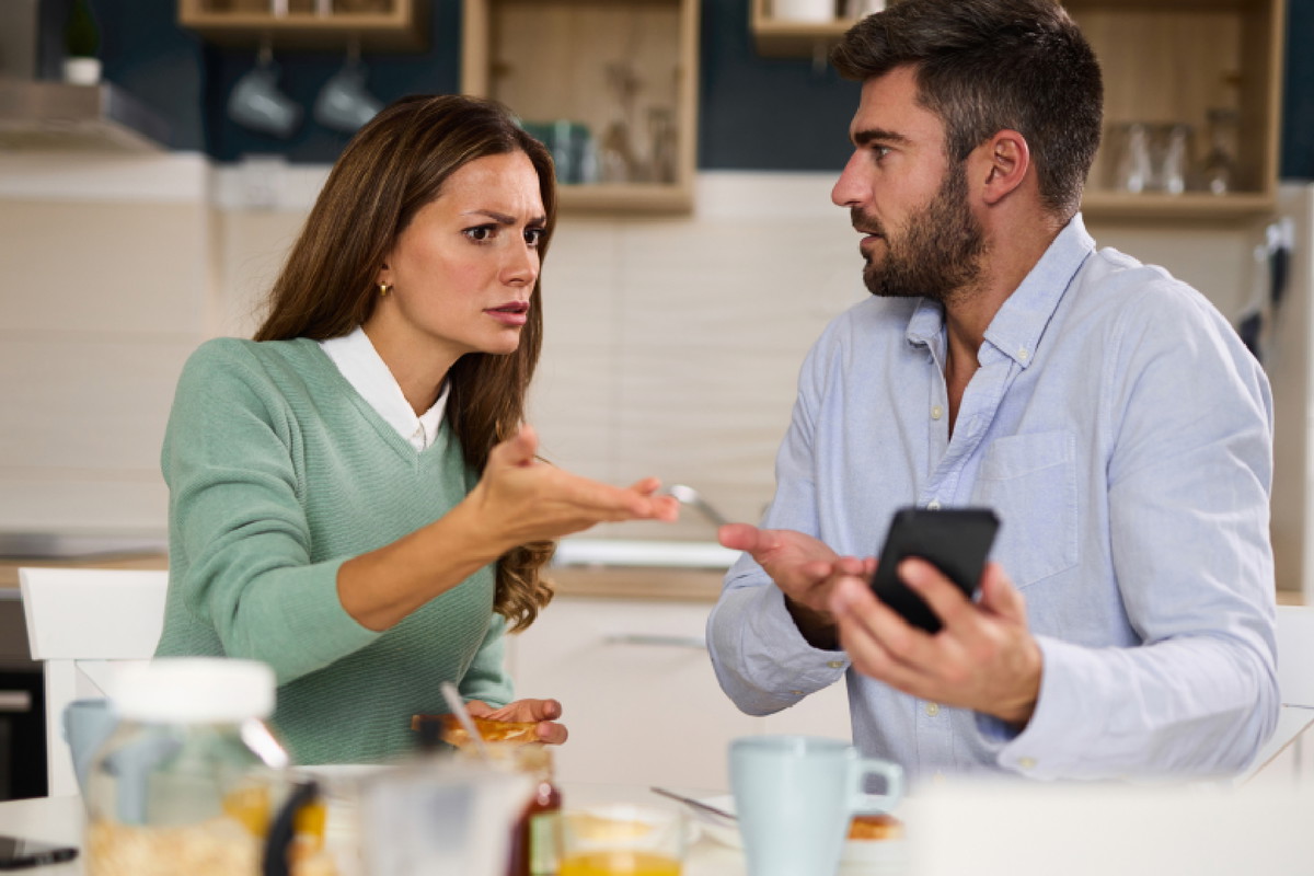 Te 3 znaki zodiaku nie potrafią dochować wierności