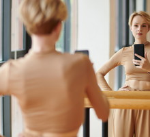 Selfie w lustrze jest niebezpieczne. Może wpłynąć na twoją duszę