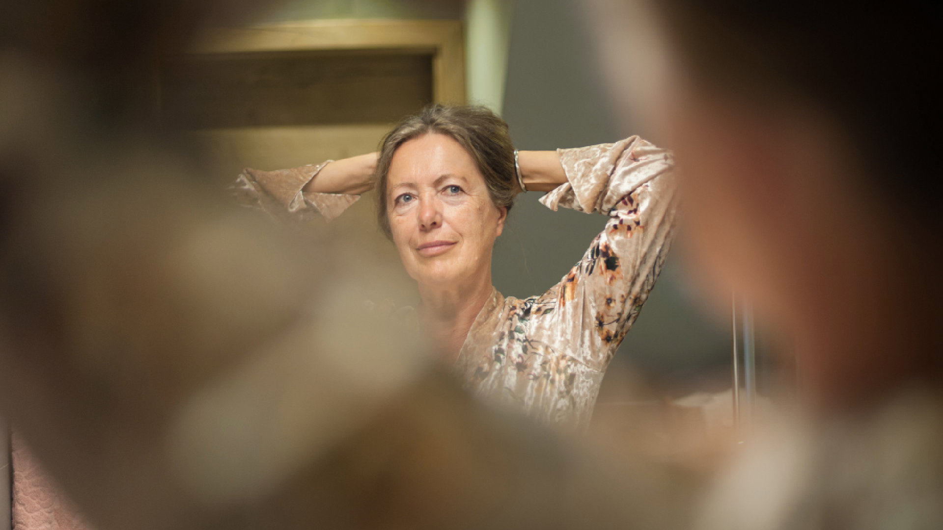 Patrzenie w lustro przed pójściem spać jest ryzykowne. Przez to możesz mieć koszmary