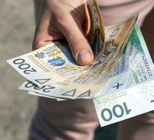 Te 3 znaki zodiaku puszczą cię z torbami. Wydają pieniądze i nie myślą o konsekwencjach